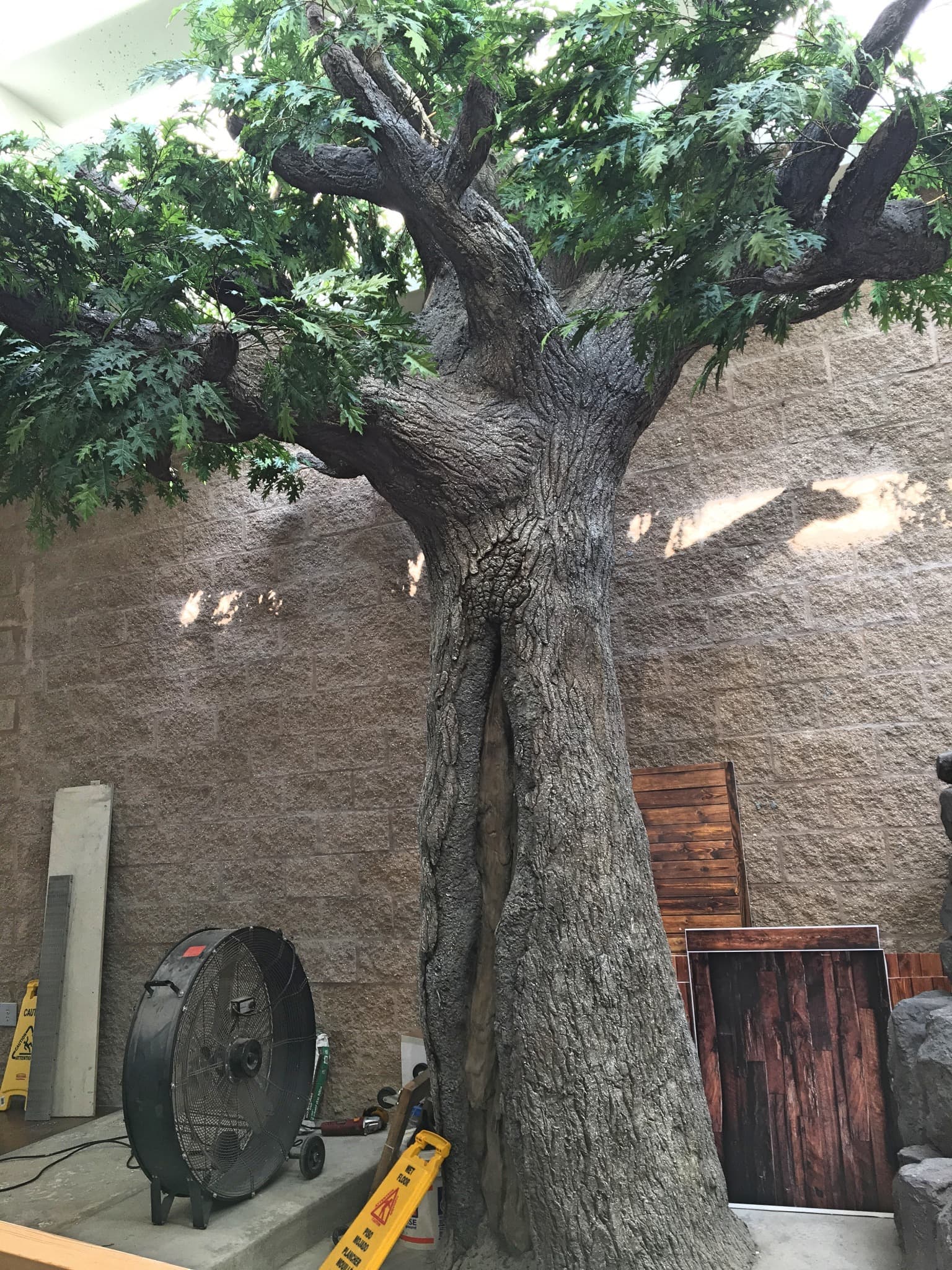 Large sculptural tree in the Noah’s Ark environment