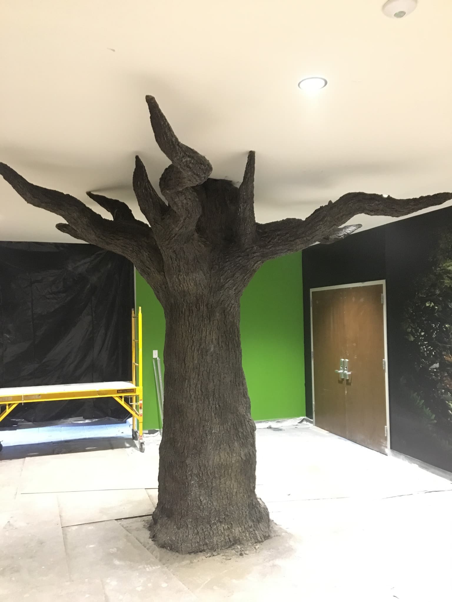 Creek Kids tree fabrication
